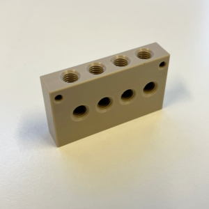 Peek manifold 4 to 4 Burkert